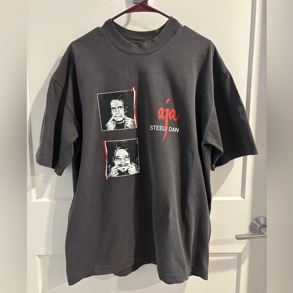 Steely Dan “aja” t-shirt, men’s size L